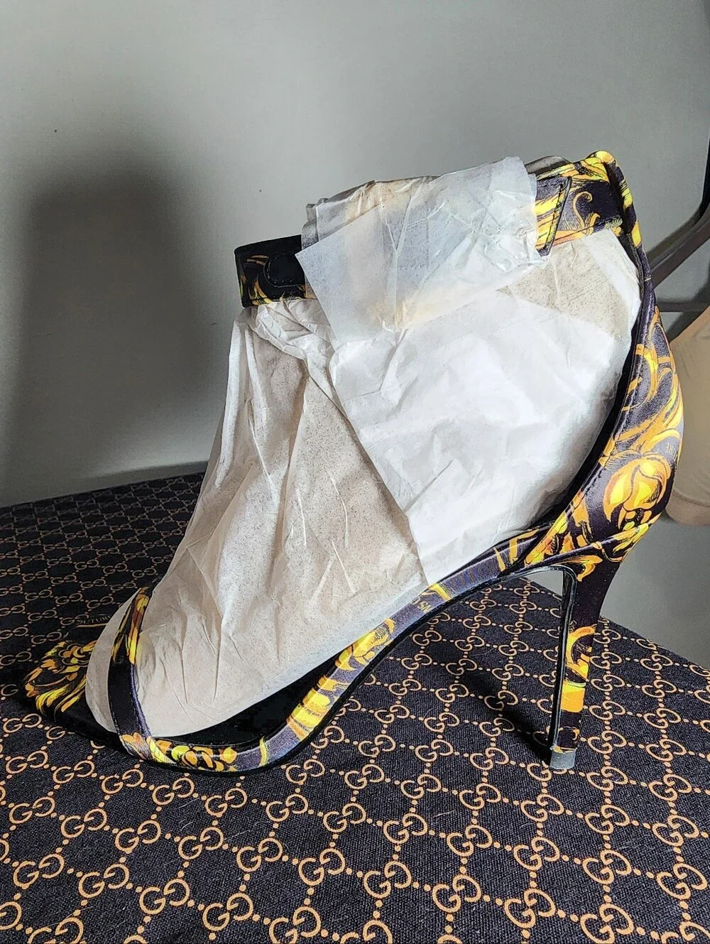 AUTHENTIC Versace Jeans Couture Baroque Heels | Size 6 | Brand New | Dust Bag - Picture 7 of 16